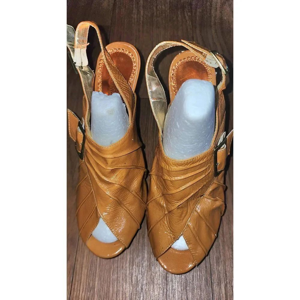 Vintage Luichiny Slingbacks 